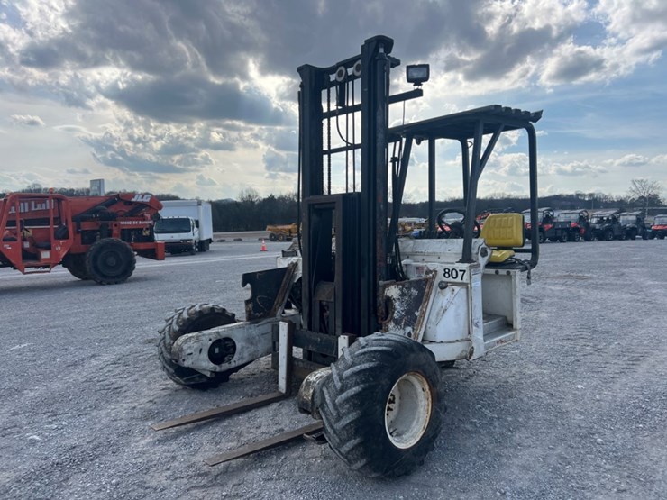 #31712-•-tail-gator-5000awd-truck-mounted-forklift-image-1