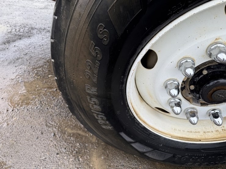 2011-freightliner-vac-con-t/a-vacuum-truck-image-18