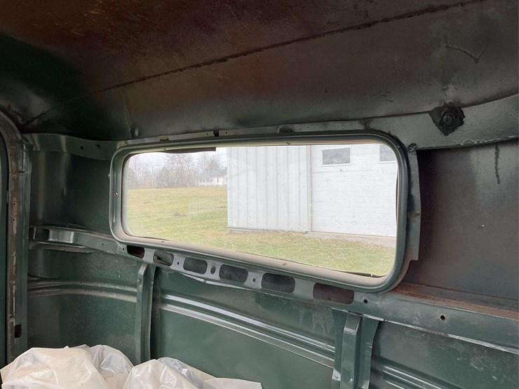 parts-truck-image-15