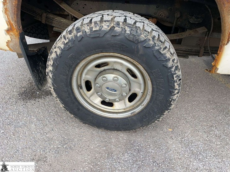 2016-ford-f250-image-21