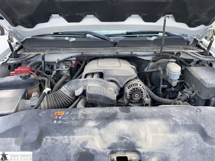 2011-chevrolet-silverado-1500-image-10