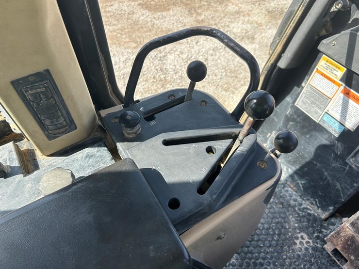 caterpillar-963c-image-24