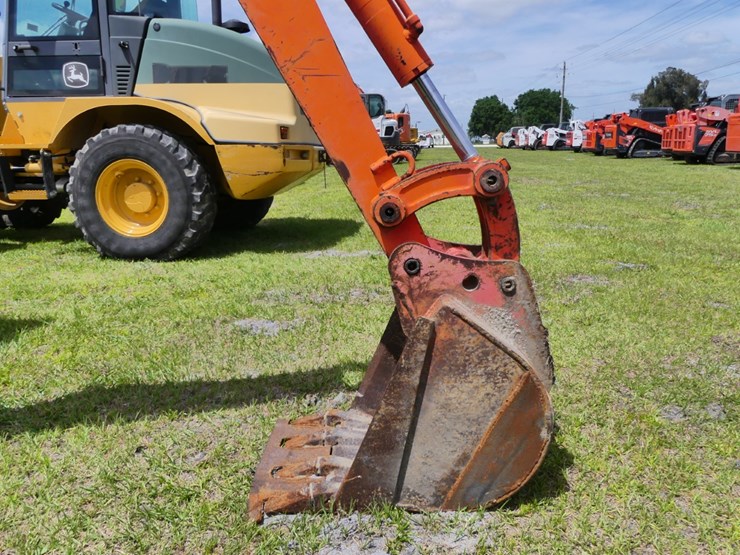 2001-kubota-r520-image-8