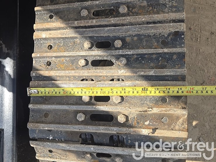 2018-caterpillar-305.5-image-23