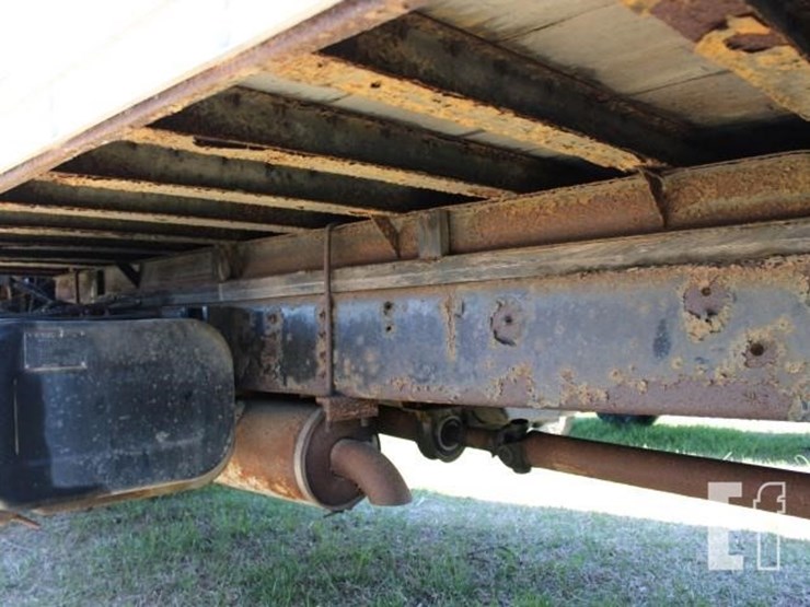 2000-isuzu-ftr-image-9