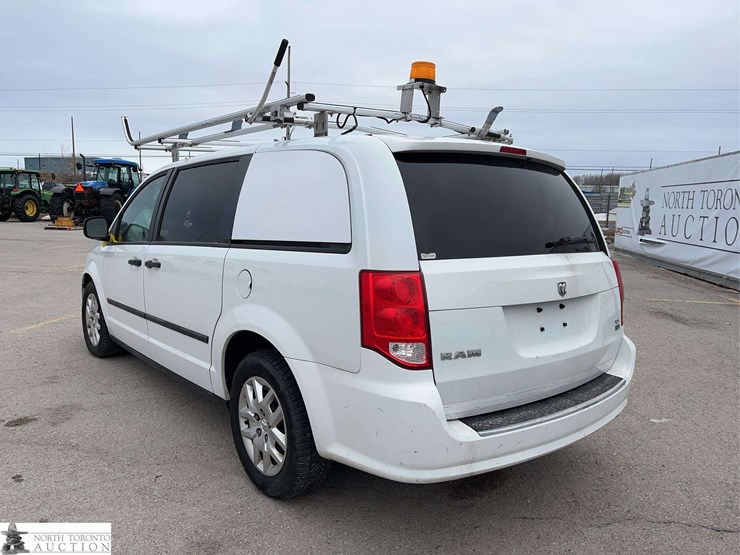 2015-ram-c/v-image-7