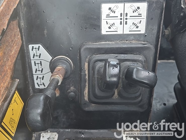 2018-jcb-512-56-image-103