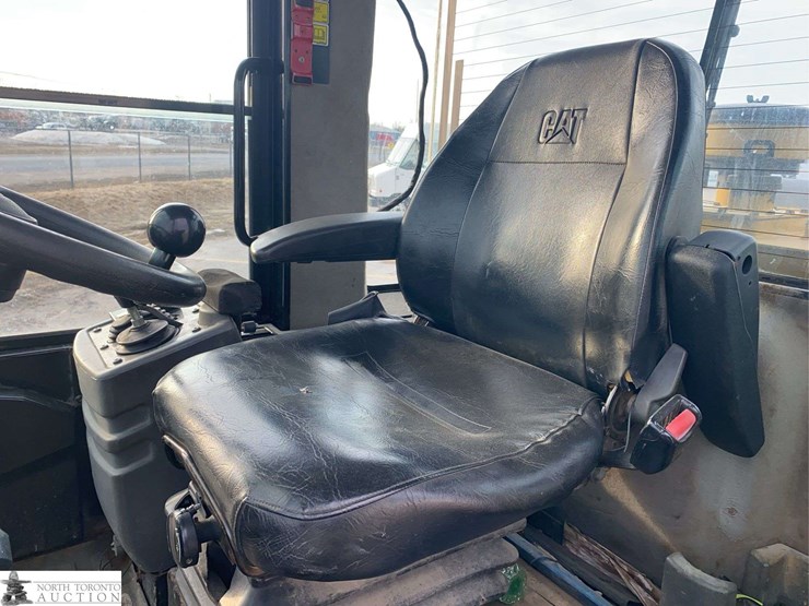 2010-caterpillar-924h-image-9