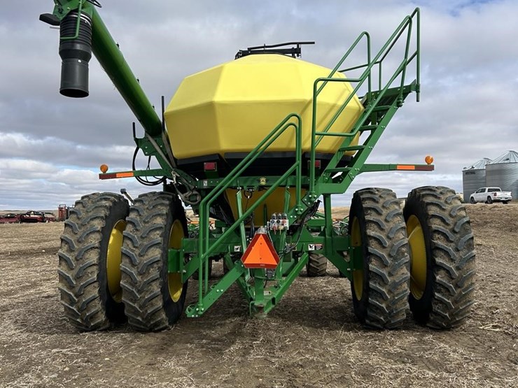 2014-john-deere-1895-image-22