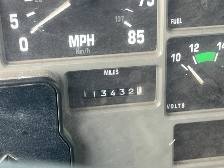 1999-international-4900-image-15