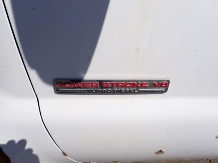 2003-ford-f550-xl-image-21