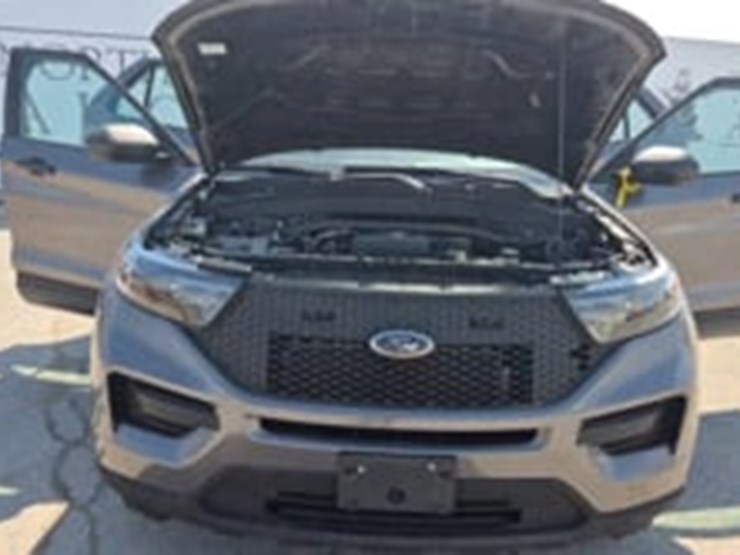 2020-ford-explorer-image-9