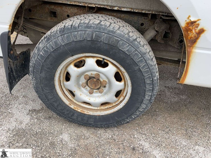 2014-ford-f150-image-24