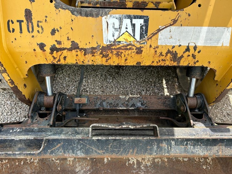 2016-caterpillar-289d-image-10