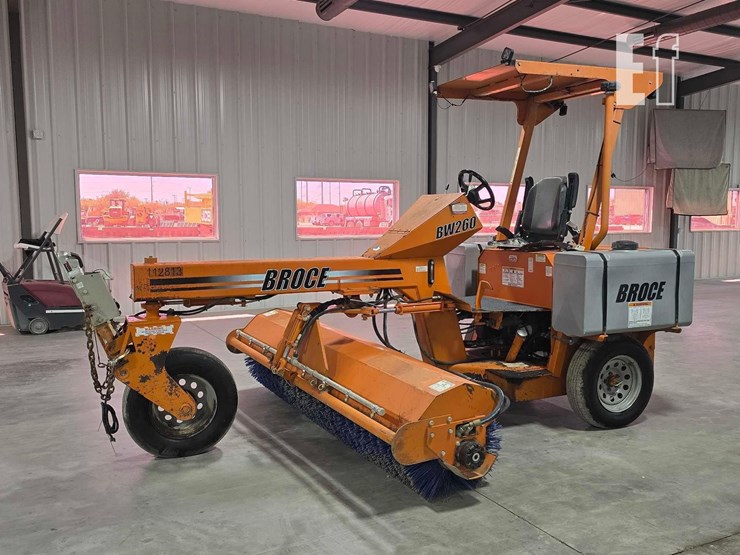 2018-broce-bw260-image-1