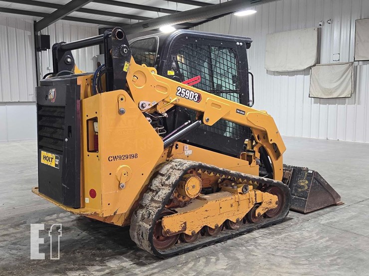 2023-caterpillar-259d3-image-3