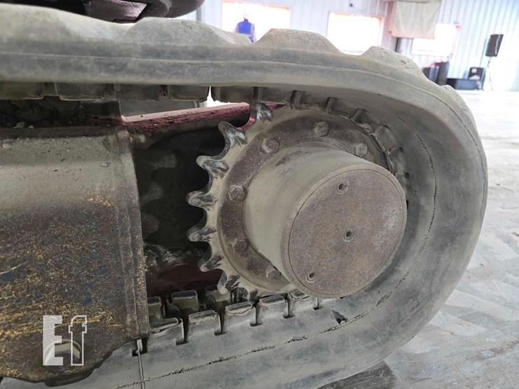 2013-hyundai-robex-35z-9-image-28