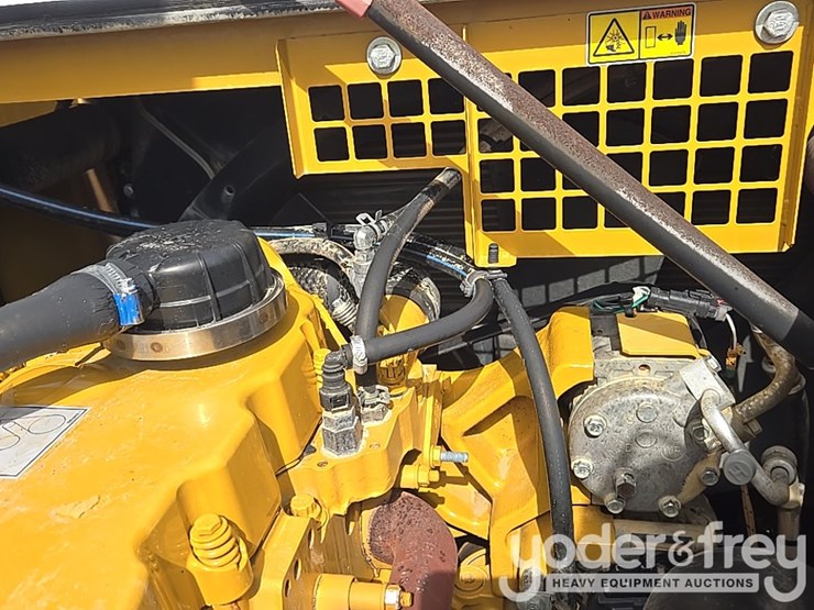 2019-caterpillar-336-image-112