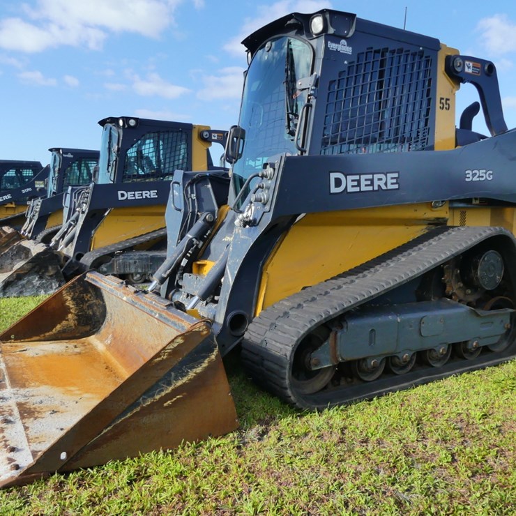 DEERE 325G