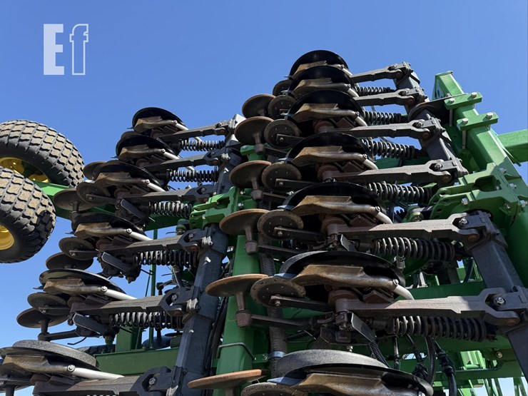 2012-john-deere-1890-image-143