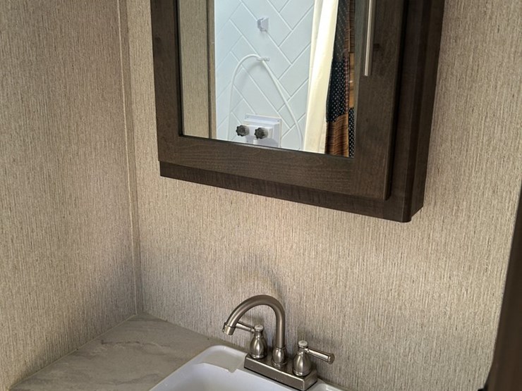 #200-•-2019-cruiser-aire-30bh-fifth-wheel-trailer-(prairie-farm)-(wi-title-in-delay)-image-52