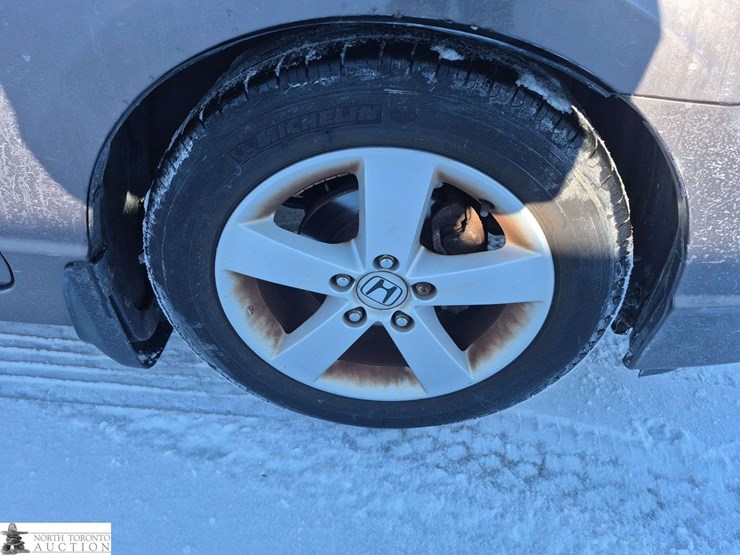 2009-honda-civic-sport-4dr-sedan-5a-image-33