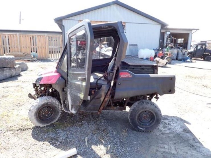 2016-pioneer-4x4-image-8