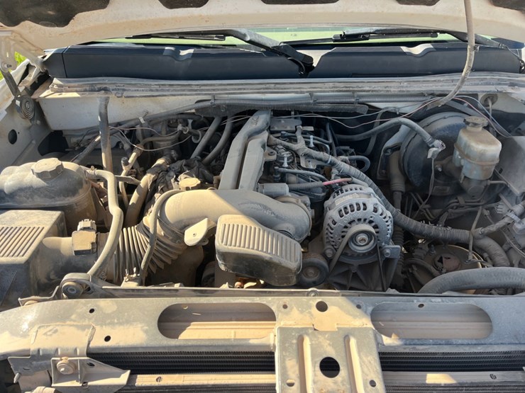 2012-chevrolet-silverado-1500-image-8