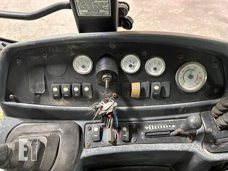 2001-caterpillar-420d-image-28