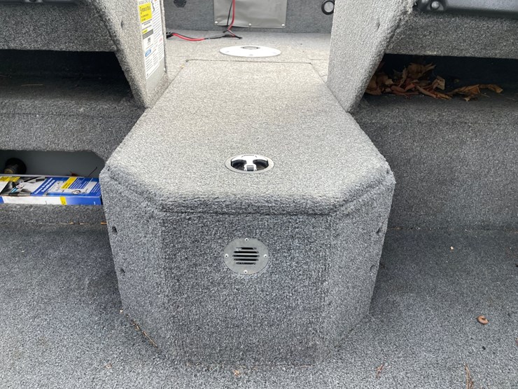 #510-•-2006-alumacraft-dominator-sport-165-boat-(has-wi-title)-image-49