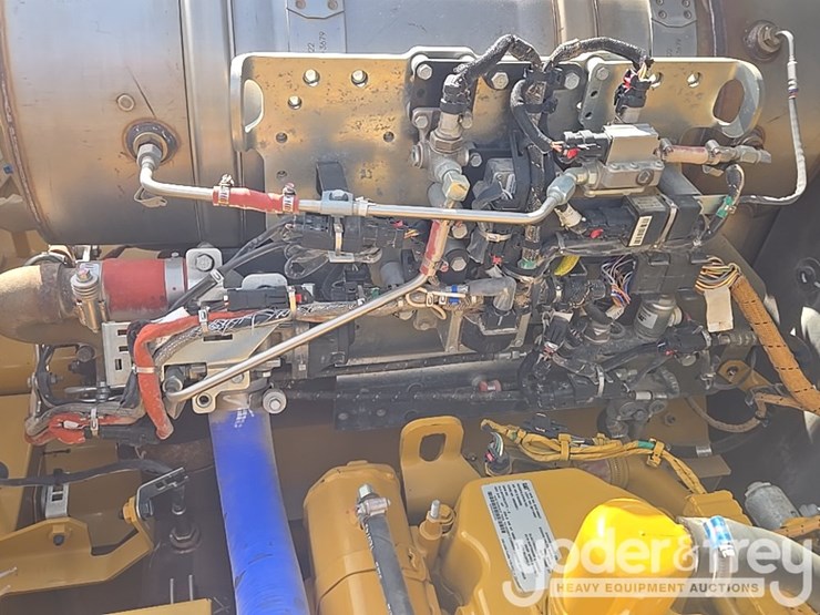 2017-caterpillar-336fl-image-72