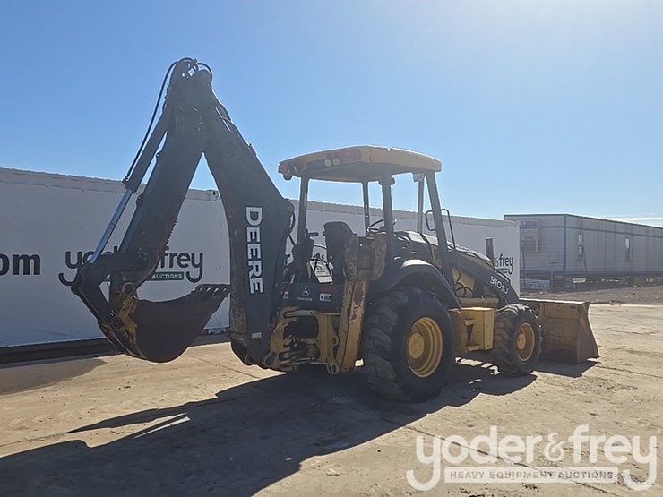 2010-deere-310sj-image-5