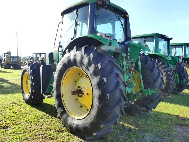 2011-john-deere-7330-image-4