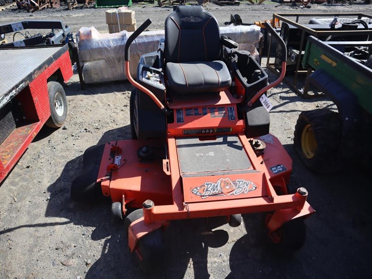 bad-boy-elite-zero-turn-mower-image-3
