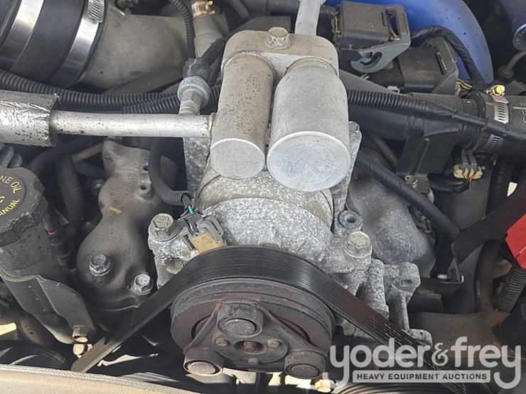 2002-chevrolet-silverado-2500hd-image-50