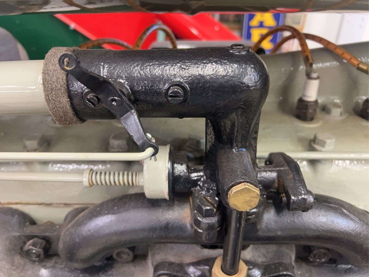 1927-fordson-with-continental-corn-picker-image-23