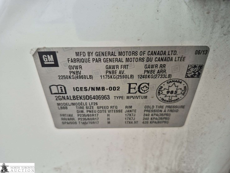 2013-chevrolet-equinox-image-18