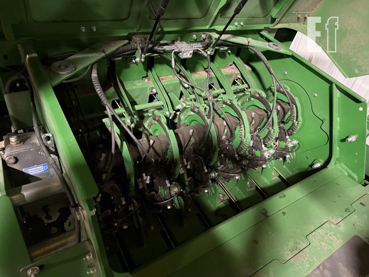 john-deere-l341-image-17