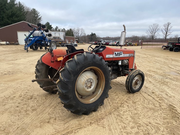 massey-ferguson-230-image-5