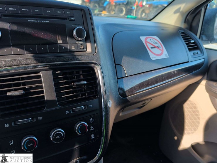 2014-ram-c/v-image-19