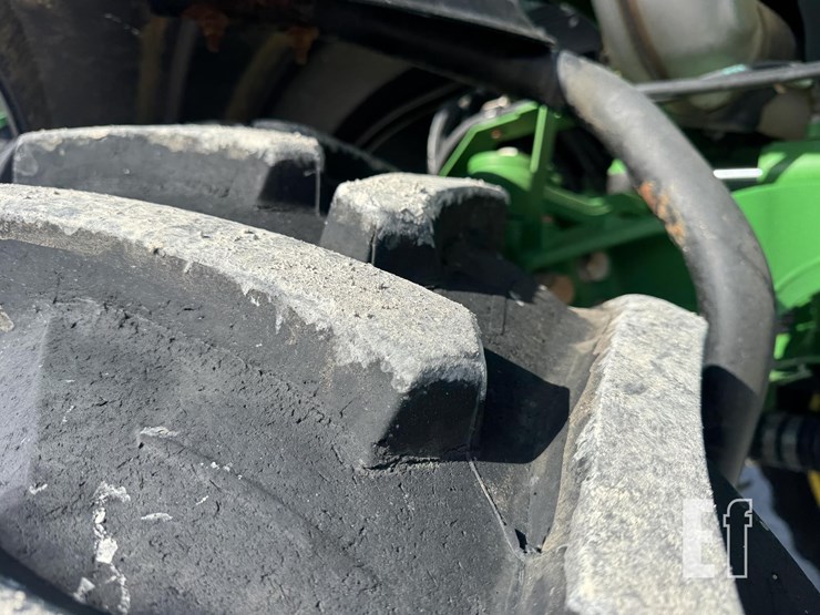 2019-john-deere-r4038-image-4