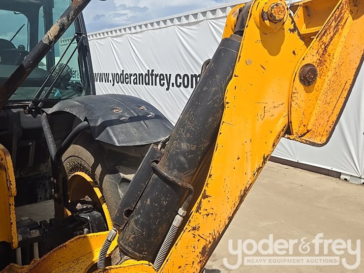 2018-jcb-512-56-image-23