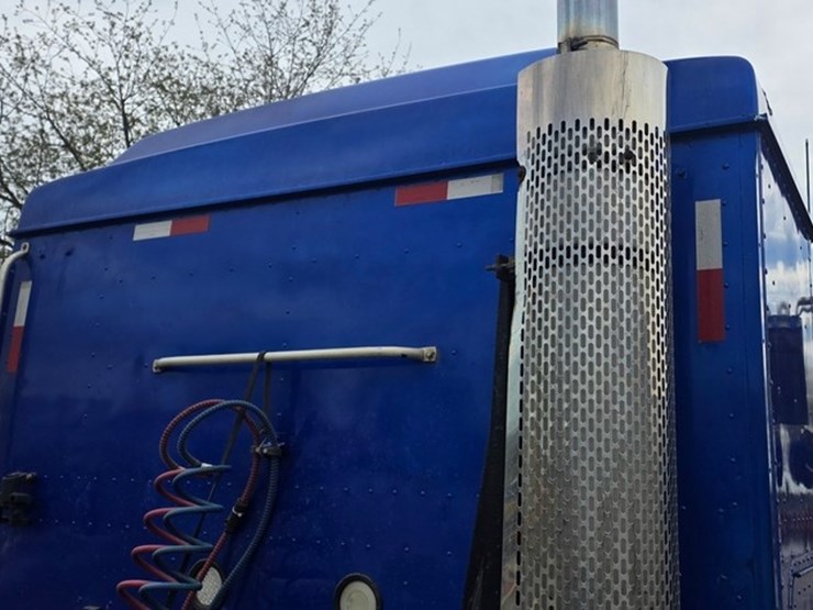 2006-international-9900-image-32