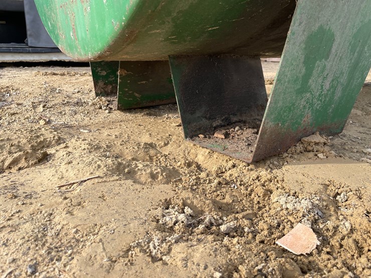 #3962-•-500-gallon-metal-fuel-tank-image-17