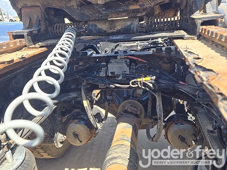 2014-kenworth-t880-image-72