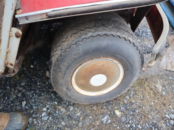 budweiser-racing-harley-davidson-golf-cart-image-9