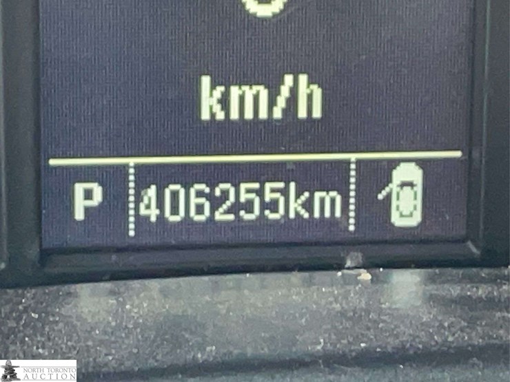 2016-chevrolet-silverado-1500-image-16