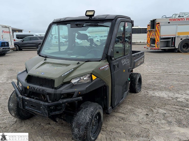 2015-polaris-ranger-image-1