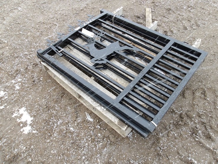 #7399-•-deer-entry-gates-image-3