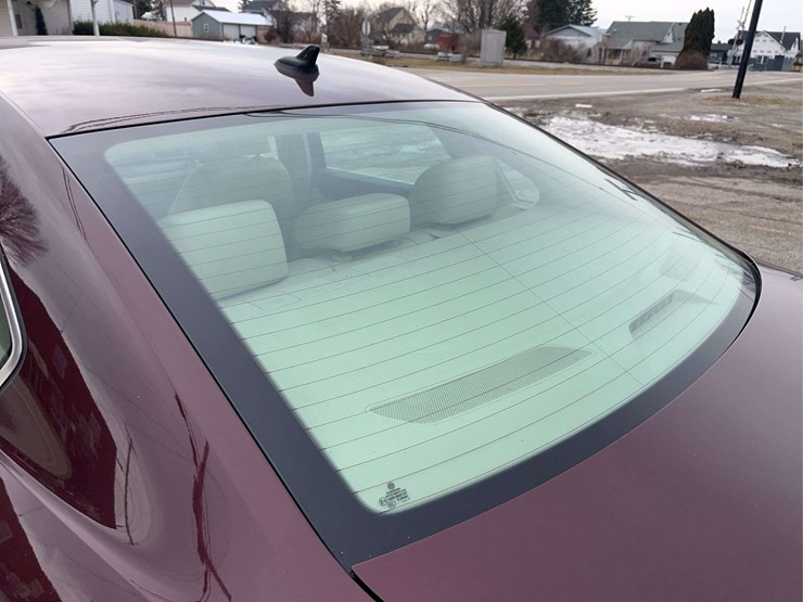 2014-volkswagen-passat-tdi-image-27